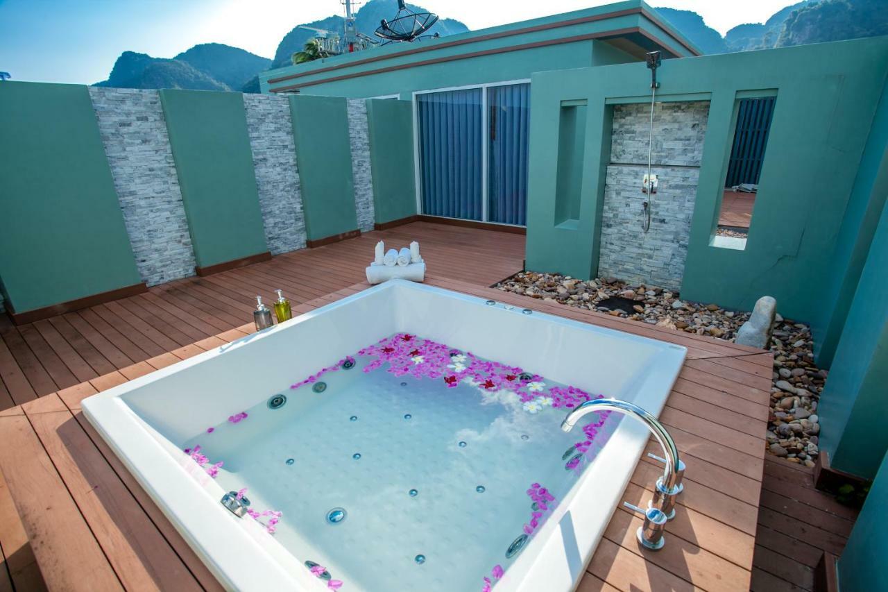 Phi Phi Harbour View Hotel-Sha Extra Plus Extérieur photo